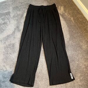 gymshark rib knit wide leg crop capri pants